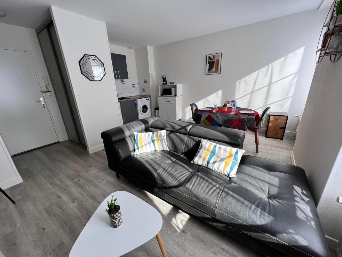 Lysbed - T2 Pasteur - Angers Centre Lägenhet Exteriör bild